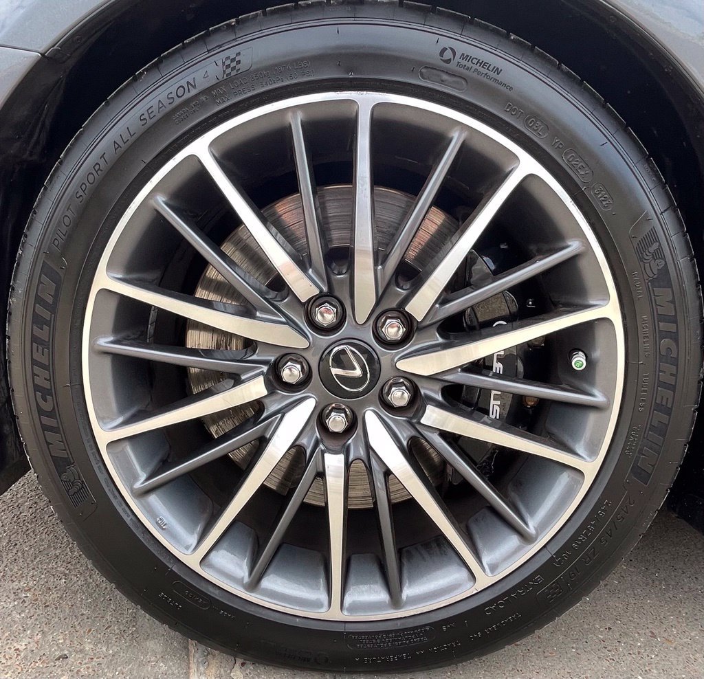 Used 2014 Lexus LS 460 w/ F Sport Package RWD image 11