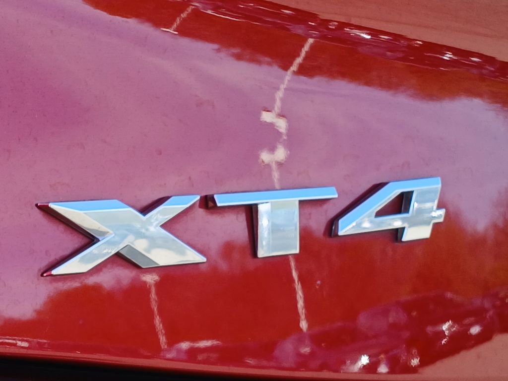 Certified 2024 Cadillac XT4 Premium Luxury AWD/4WD image 33