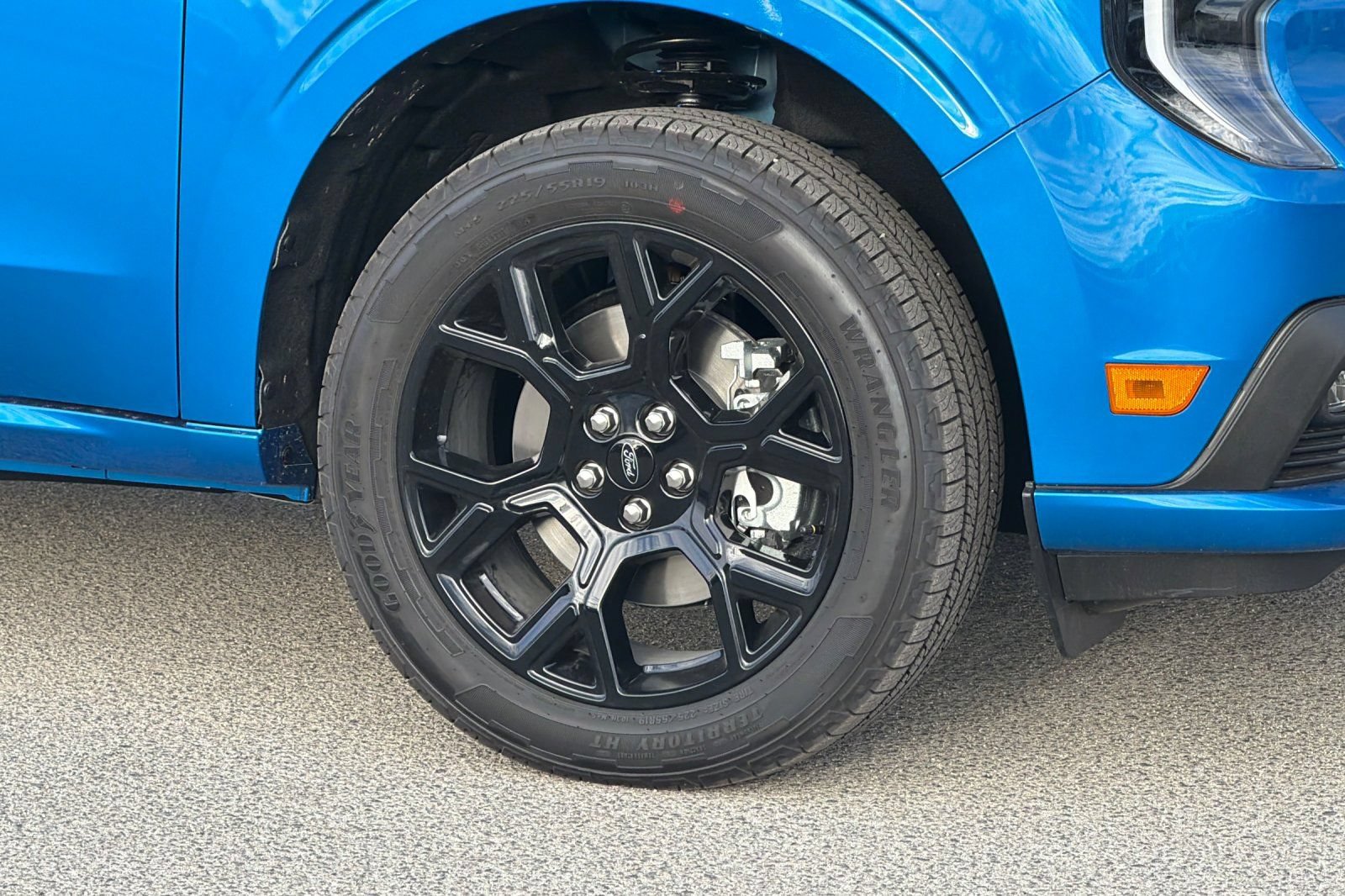 New 2026 Ford Maverick Lobo AWD/4WD image 30