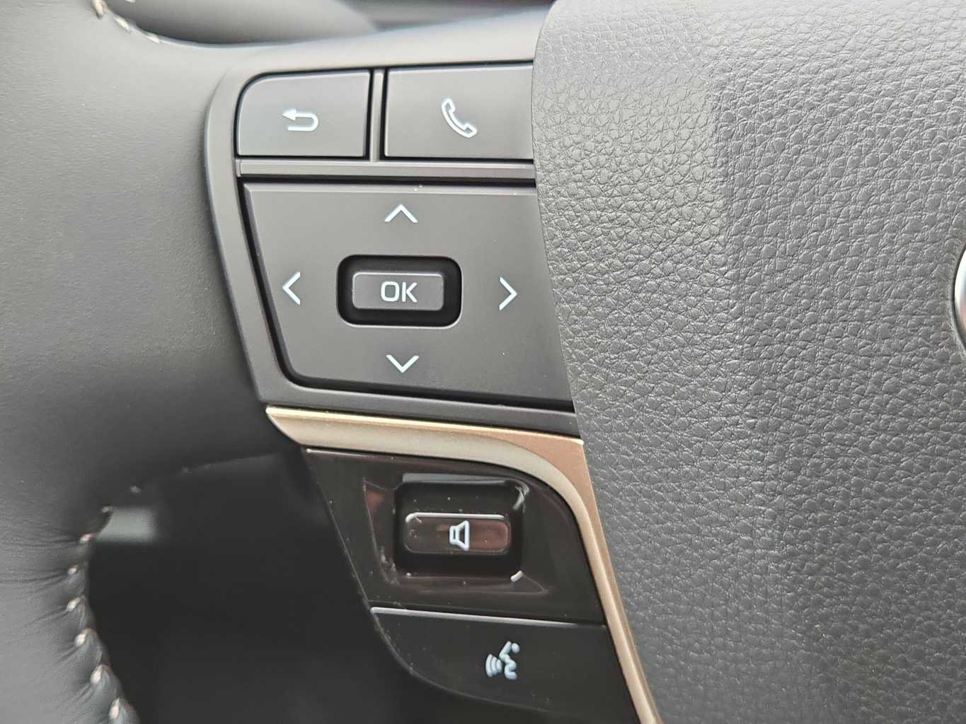 New 2026 Toyota Crown XLE image 21