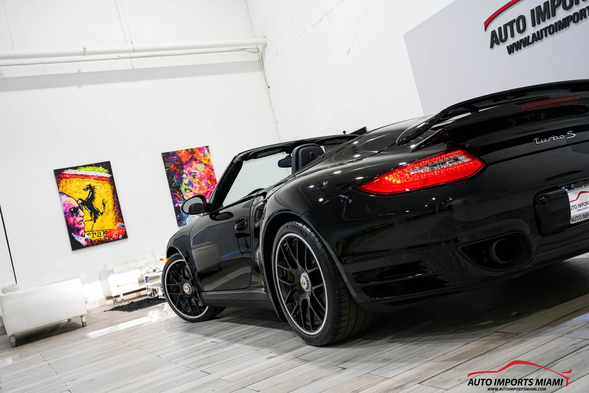 Used 2012 Porsche 911 Turbo S image 95