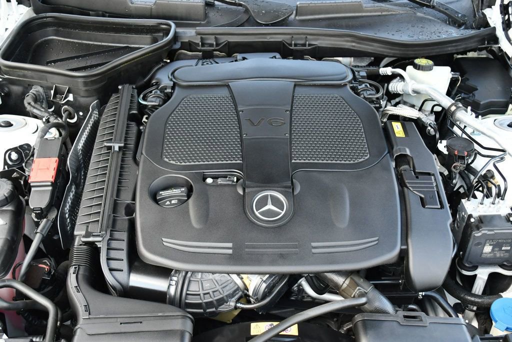 Used 2015 Mercedes-Benz SLK 350 image 82