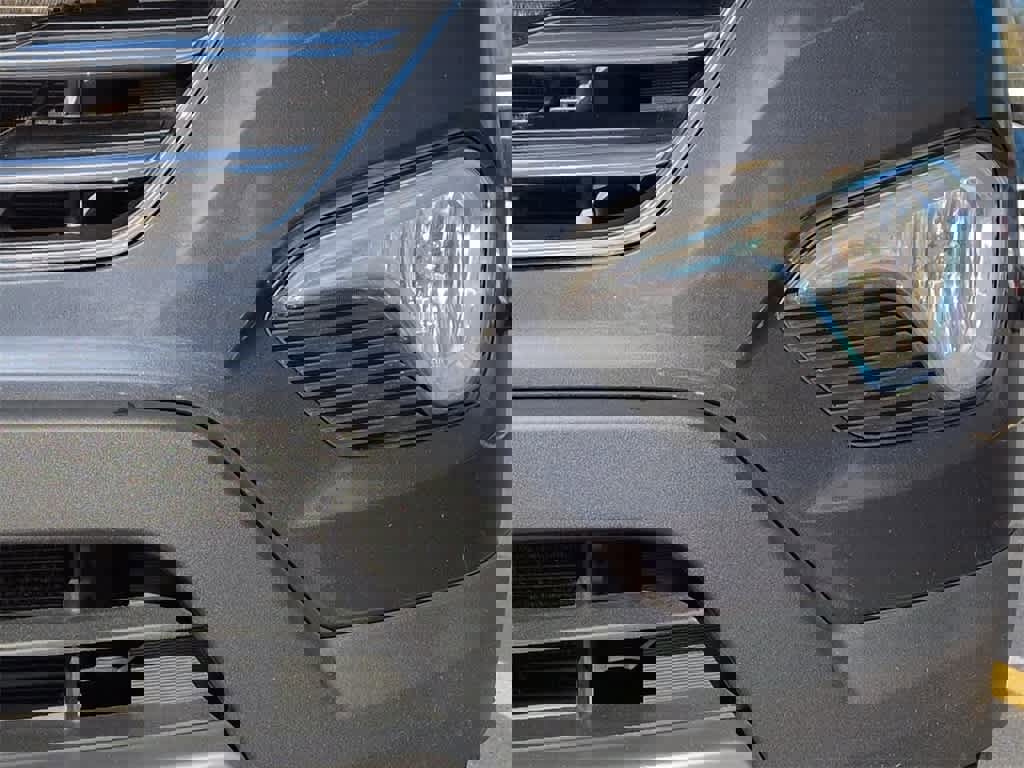 Used 2015 Hyundai Santa Fe GLS w/ Option Group 02 image 11