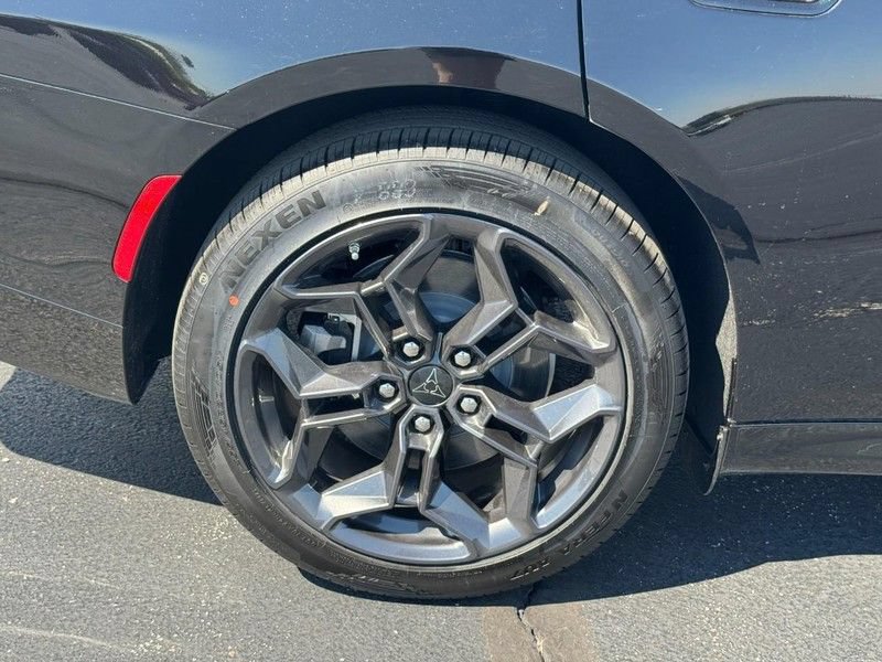 New 2026 Dodge Charger R/T AWD/4WD image 4