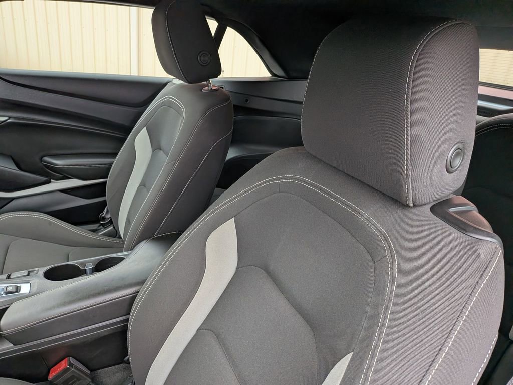 Used 2017 Chevrolet Camaro LT image 13