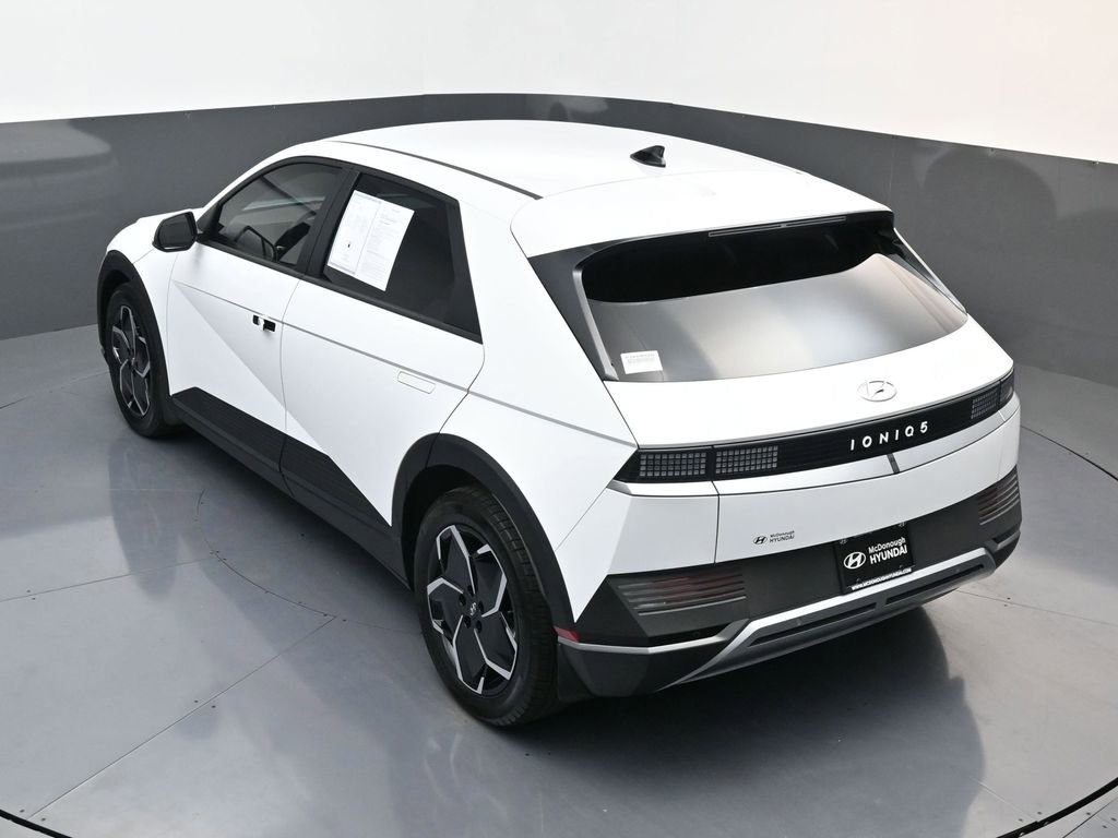 Used 2024 Hyundai Ioniq 5 SEL image 17