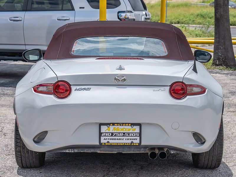Used 2018 MAZDA MX-5 Miata Grand Touring RWD image 10