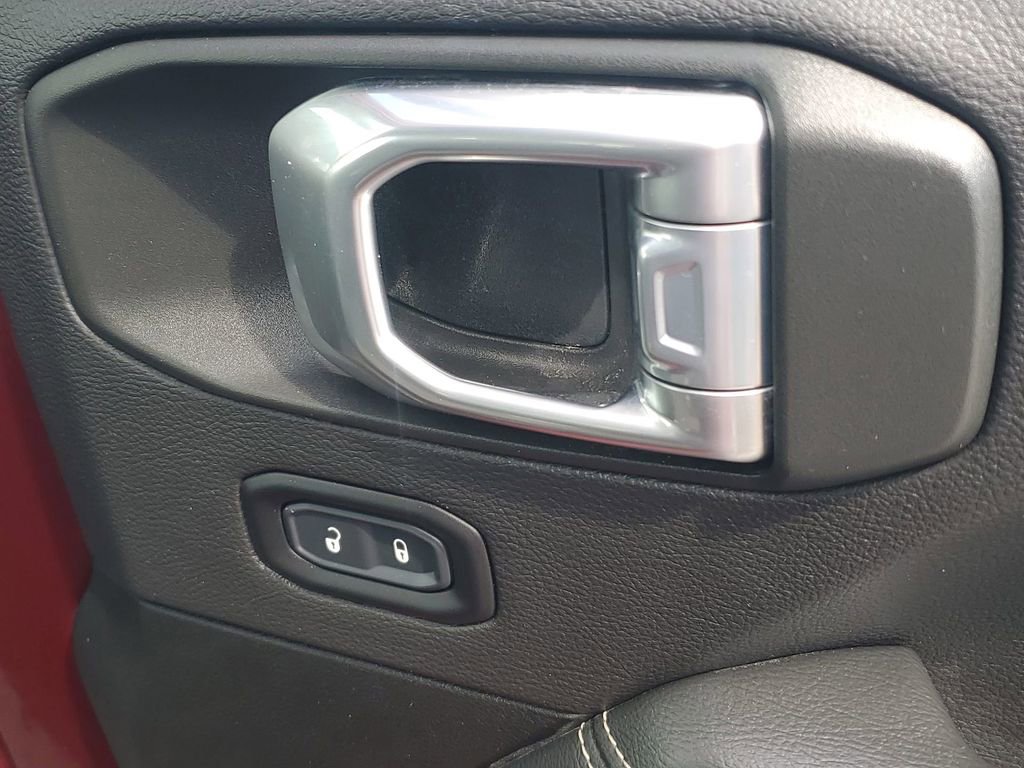 Used 2022 Jeep Wrangler Unlimited Sahara image 48