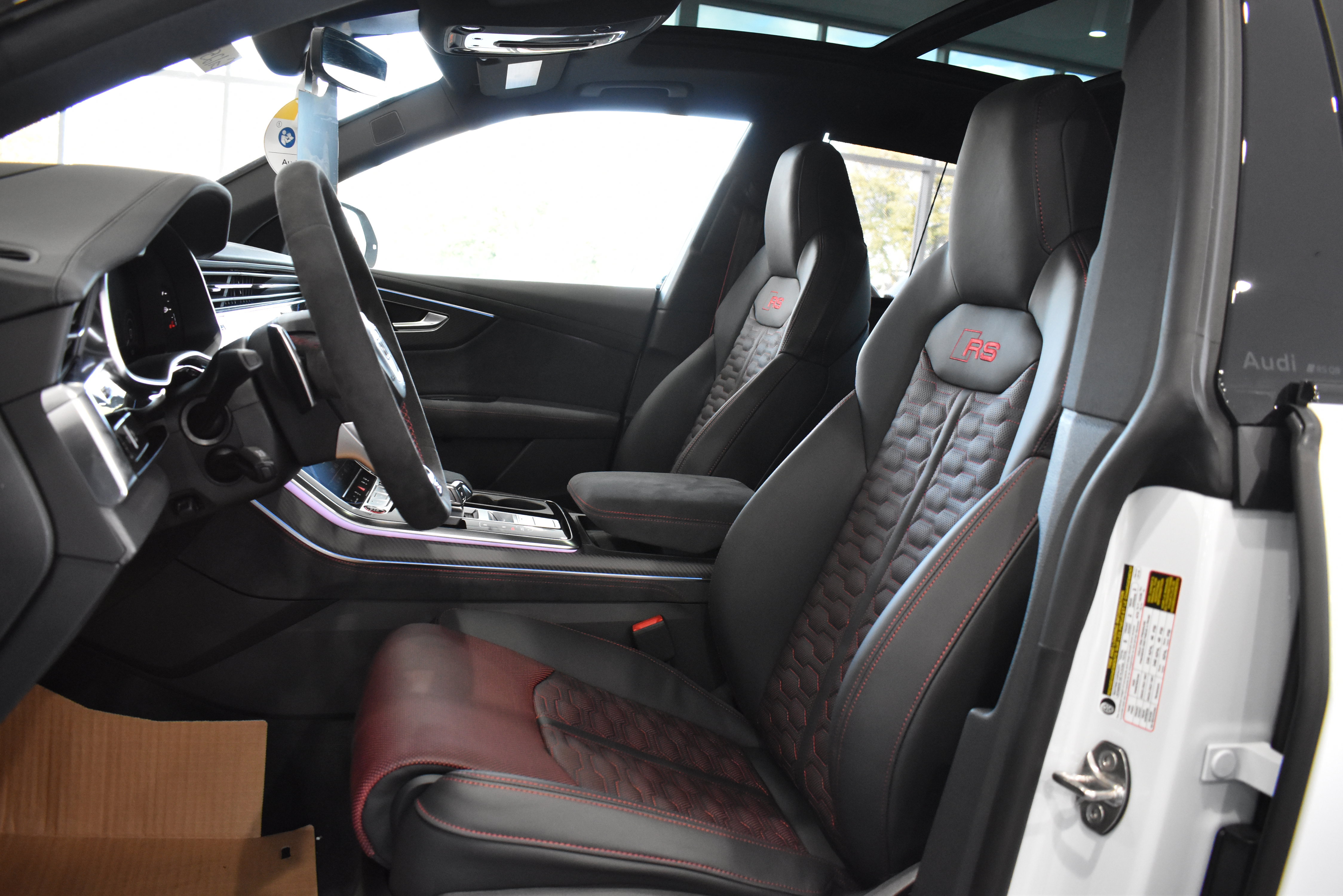 New 2026 Audi RS Q8 performance image 31