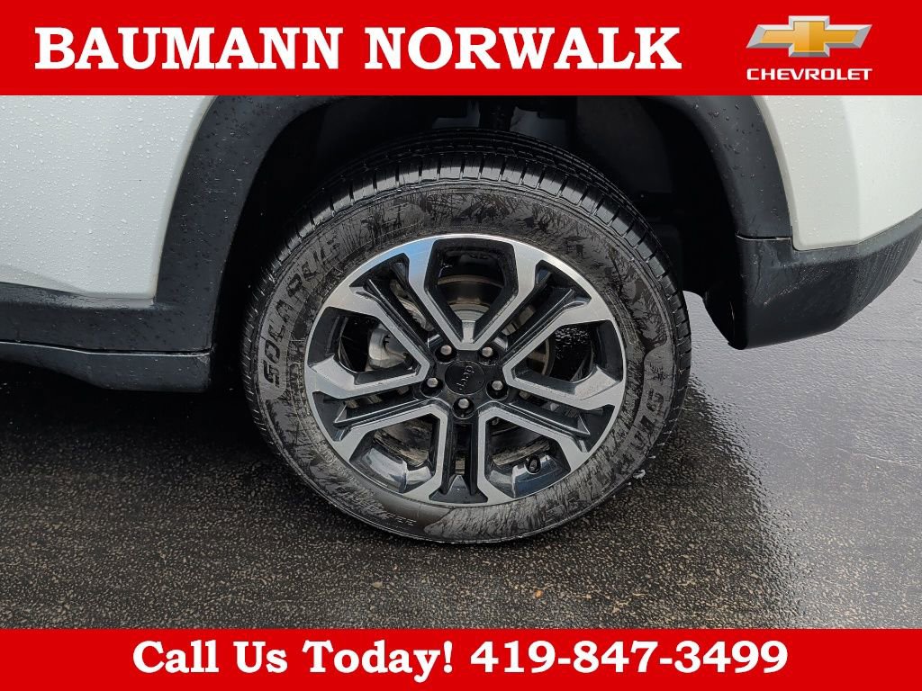 Used 2023 Jeep Compass Limited AWD/4WD image 19