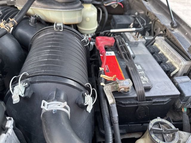 Used 2005 Ford F250 Lariat image 9