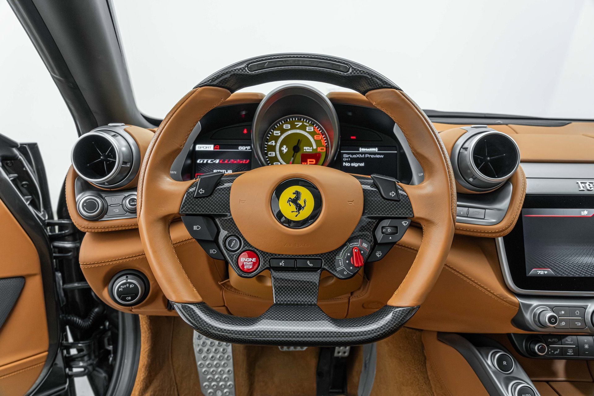 Certified 2019 Ferrari GTC4Lusso AWD/4WD image 30