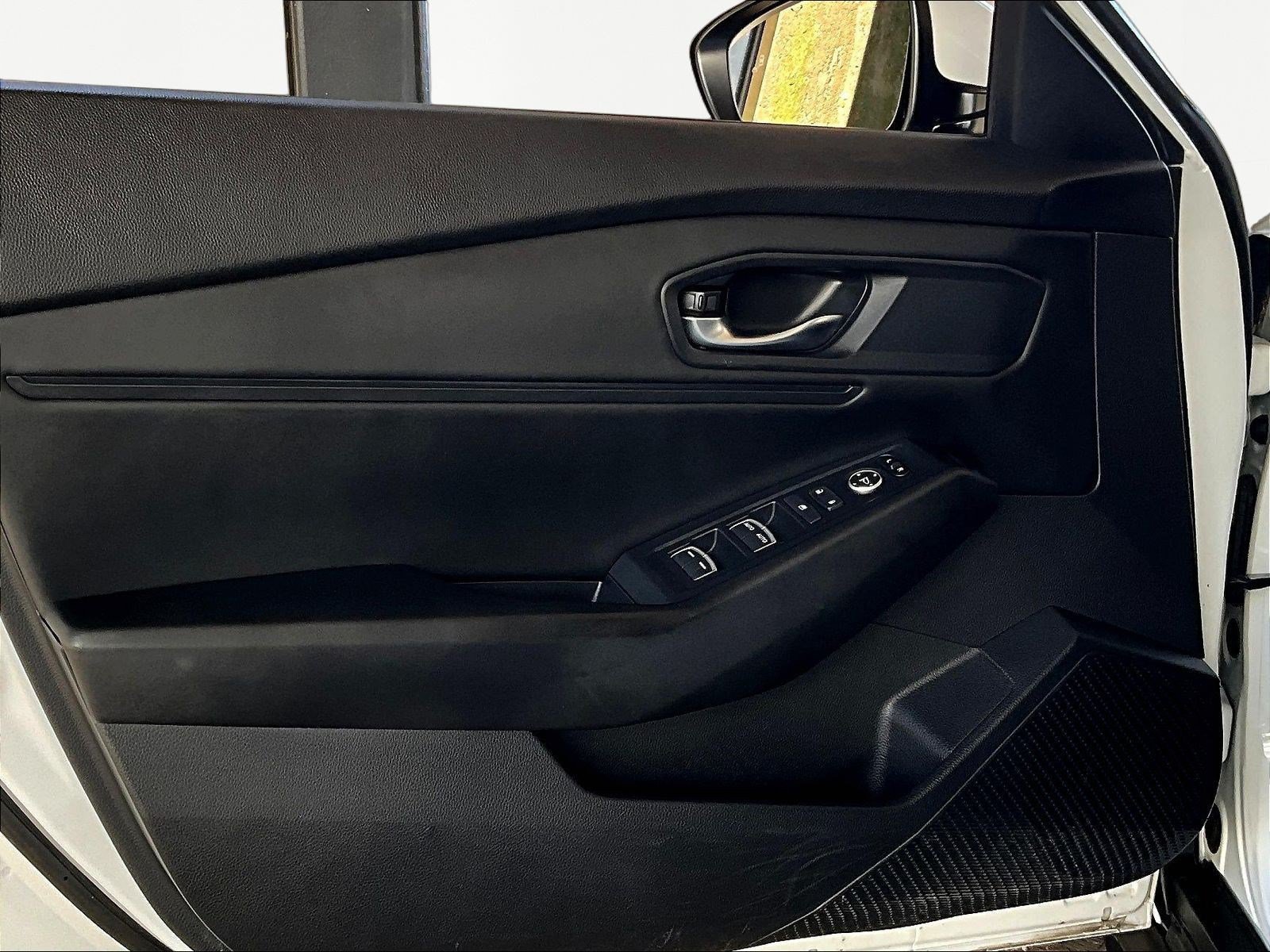 Used 2023 Honda Accord EX image 19