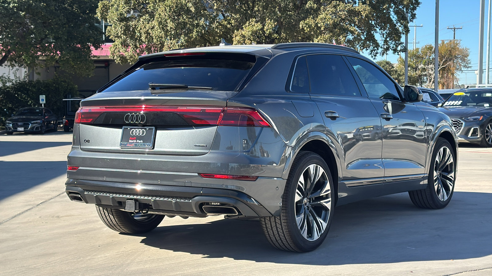 New 2026 Audi Q8 Premium Plus image 7