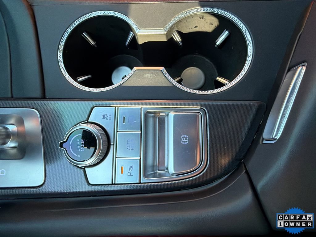 Used 2025 Genesis G70 3.3T Advanced w/ Sport Prestige Package image 30