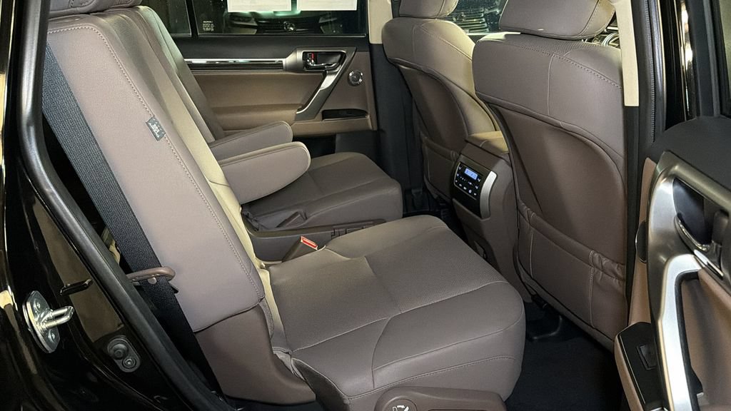 Certified 2023 Lexus GX 460 Premium AWD/4WD image 14