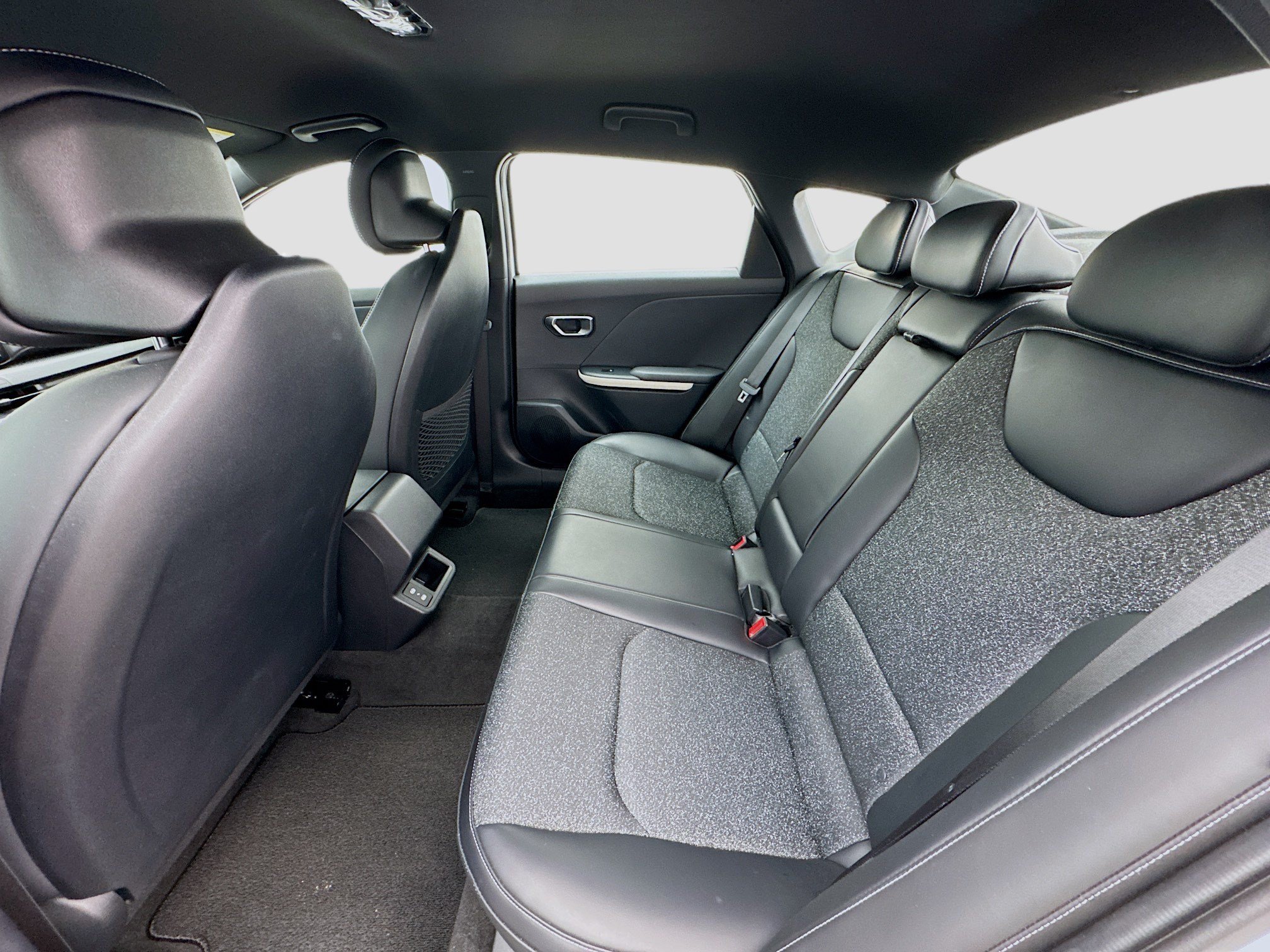 Used 2025 Kia K4 GT-Line FWD image 15
