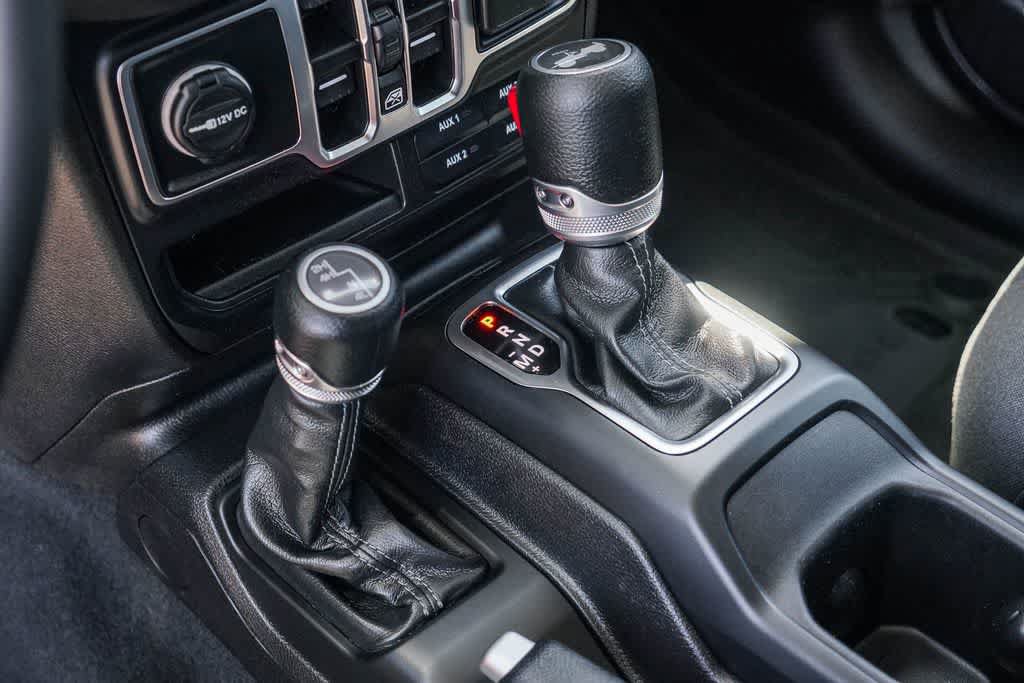 Used 2026 Jeep Wrangler Unlimited Sport AWD/4WD image 18