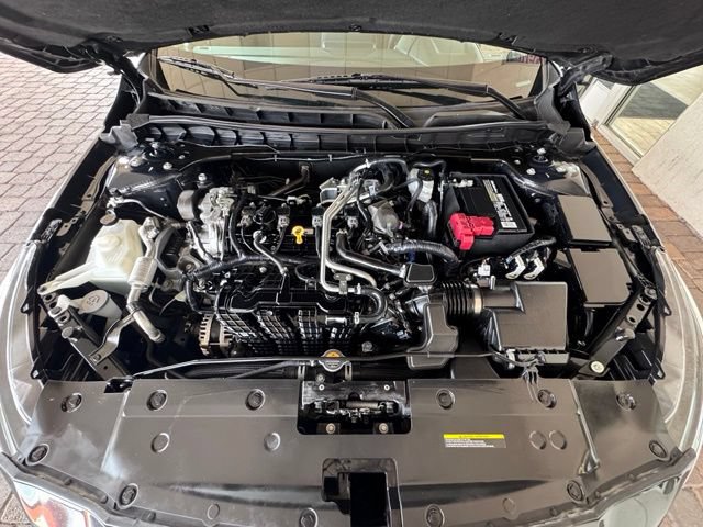 Used 2024 Nissan Altima 2.5 SV FWD image 21
