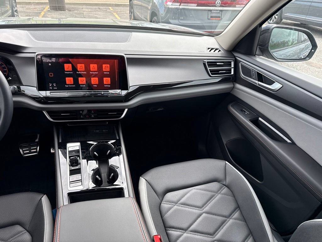 New 2026 Volkswagen Atlas Peak Edition AWD/4WD image 12