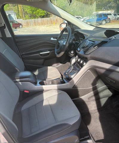 Used 2014 Ford Escape SE image 6