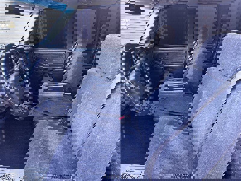 Used 2000 Chevrolet Silverado 1500 LS image 15