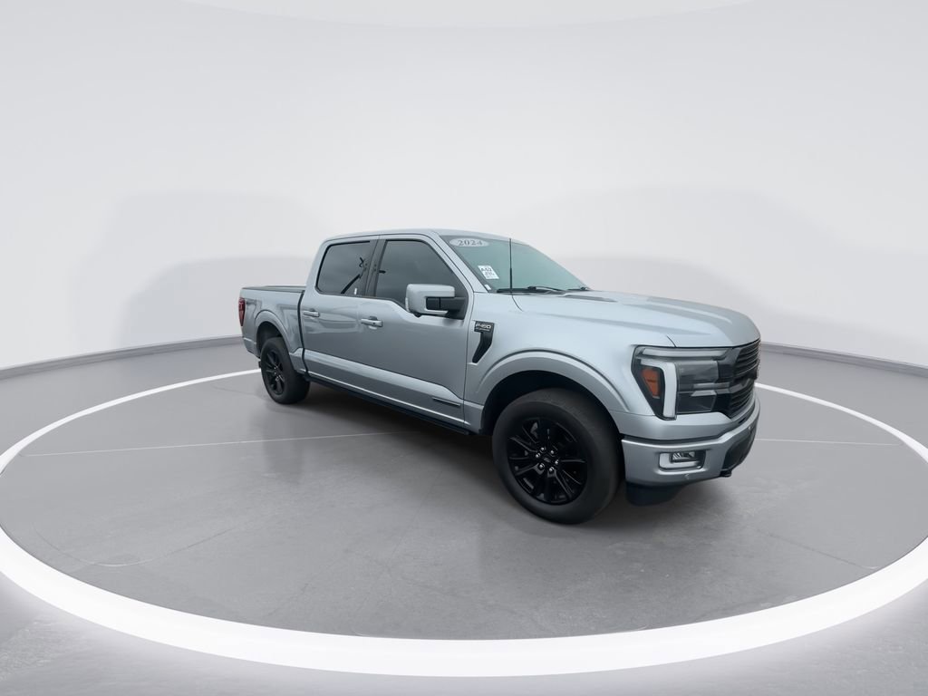 Used 2024 Ford F150 Platinum AWD/4WD image 2