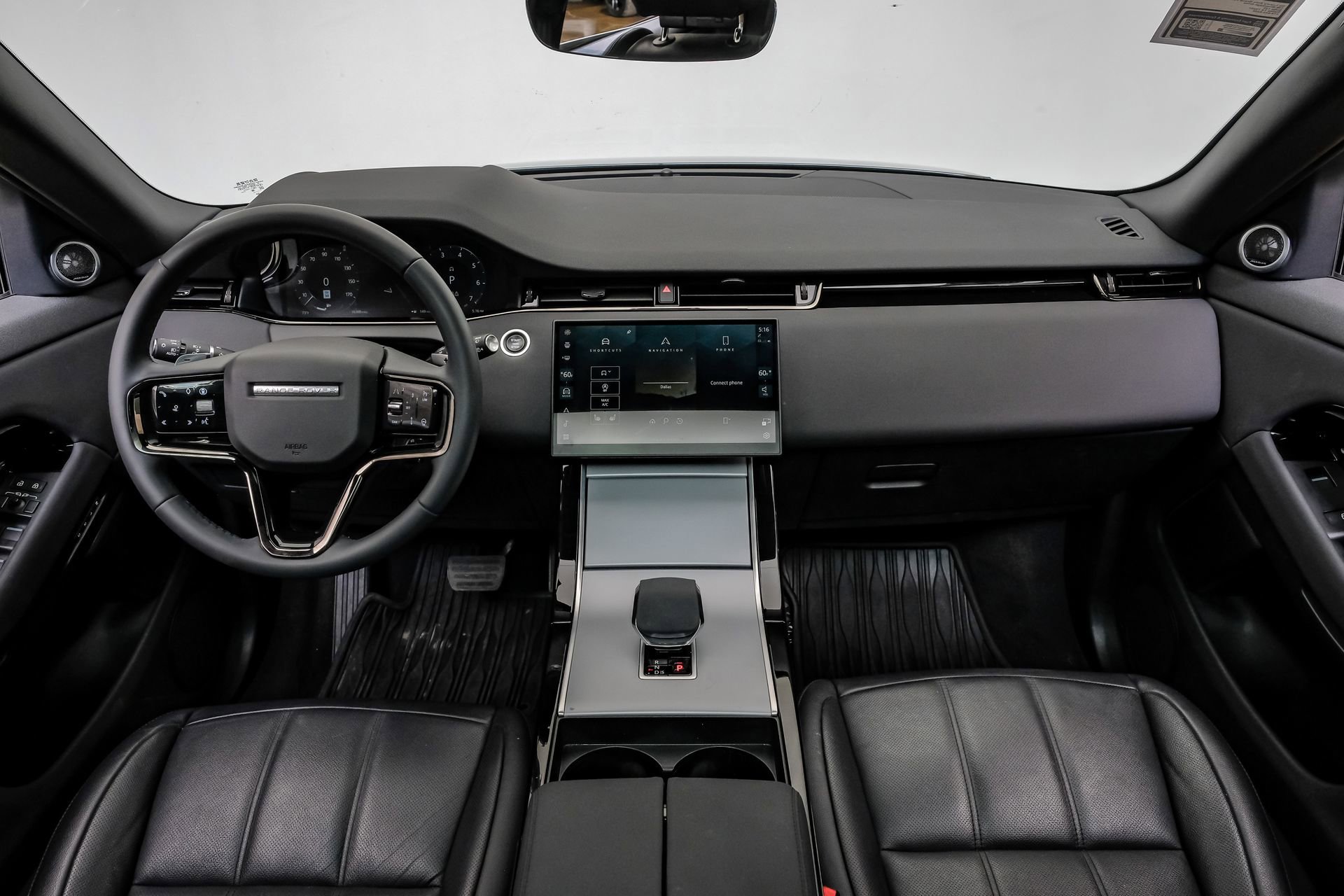 Used 2024 Land Rover Range Rover Evoque S AWD/4WD image 19