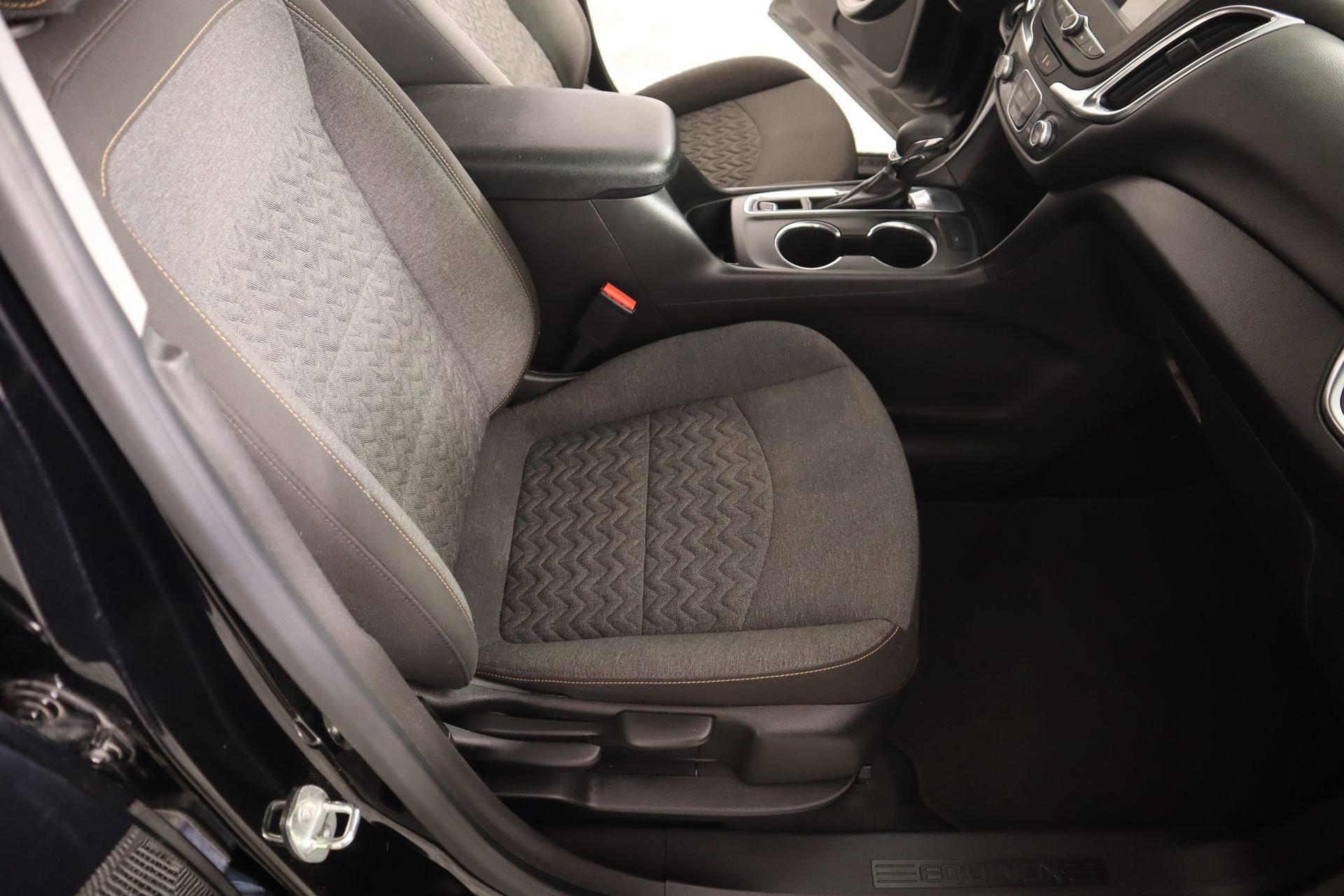 Used 2022 Chevrolet Equinox LT image 12