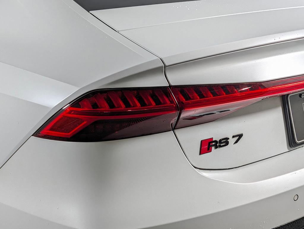 Used 2024 Audi RS 7 Performance image 16