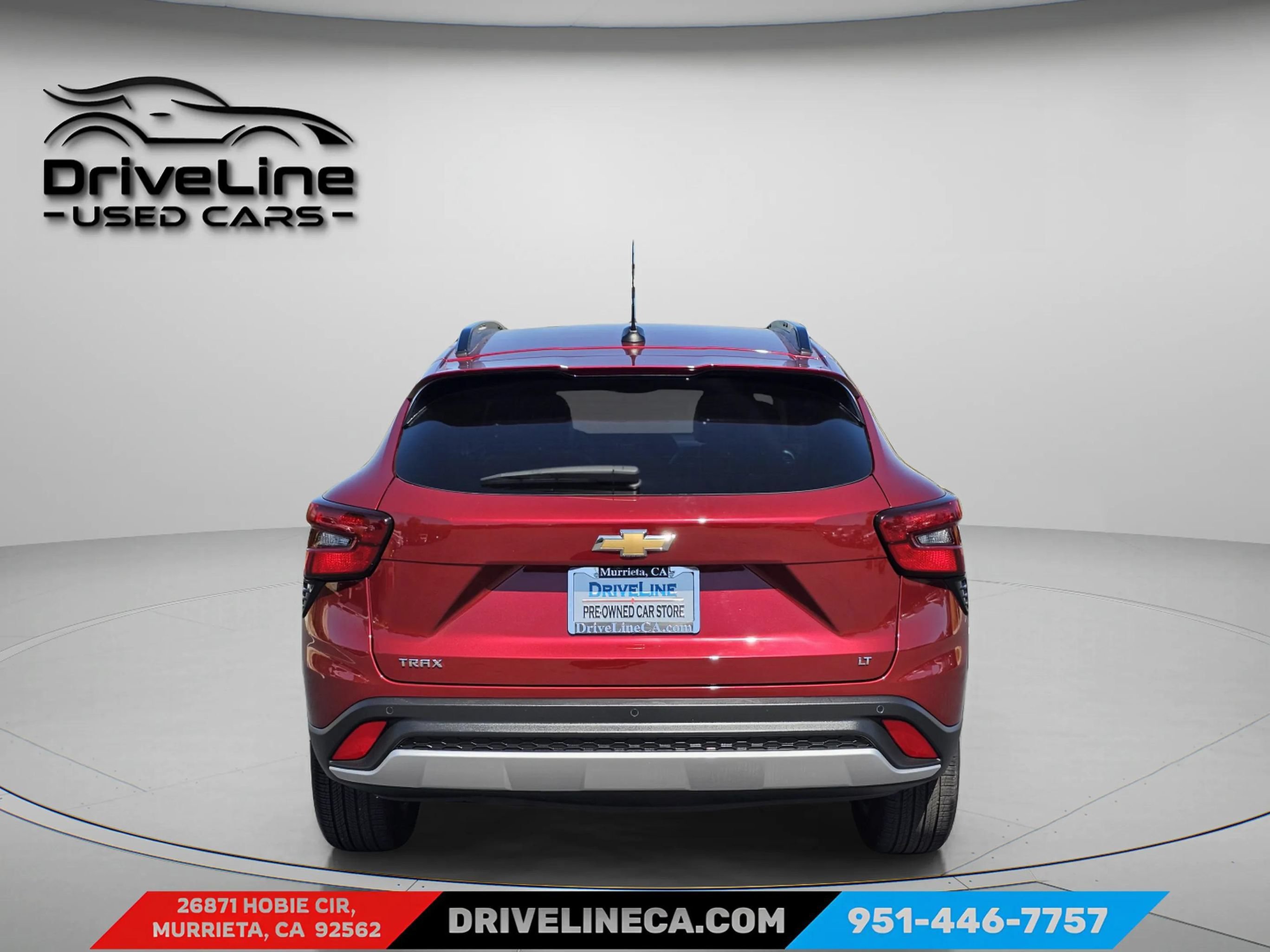 Used 2025 Chevrolet Trax LT w/ Driver Confidence Package FWD image 3