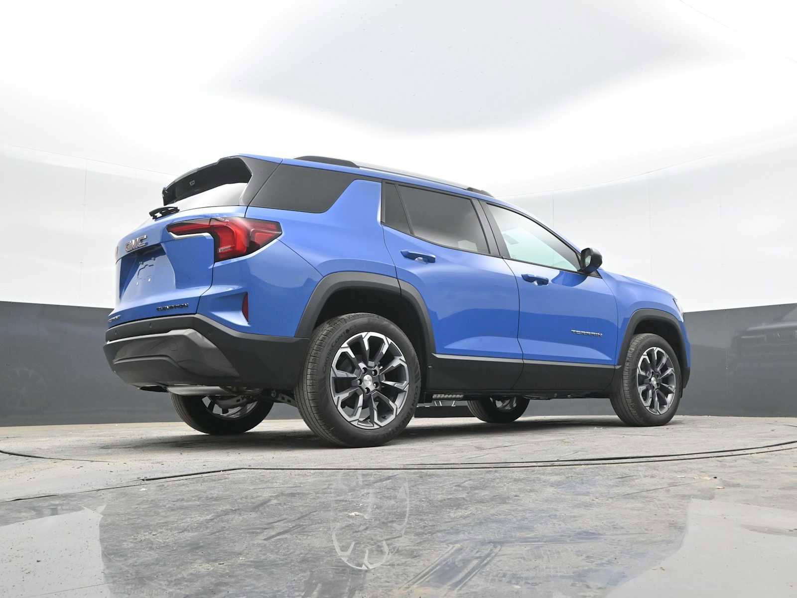 New 2026 GMC Terrain Elevation w/ Elevation Premium Package AWD/4WD image 47