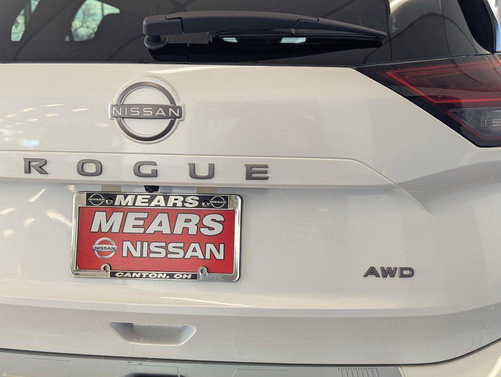 New 2026 Nissan Rogue SV w/ Cold Weather Package image 10