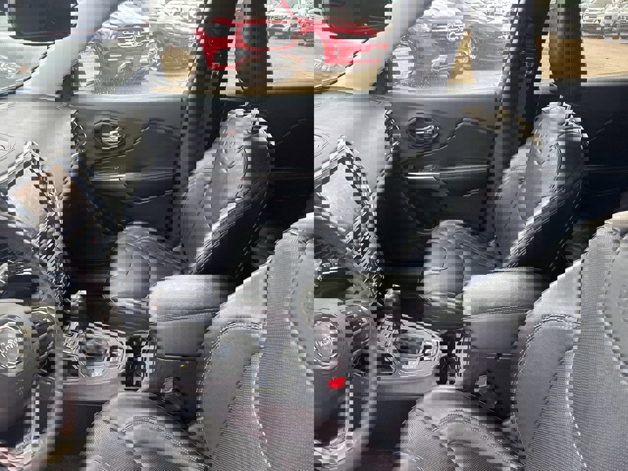 Used 2022 Jeep Cherokee Latitude Lux image 29