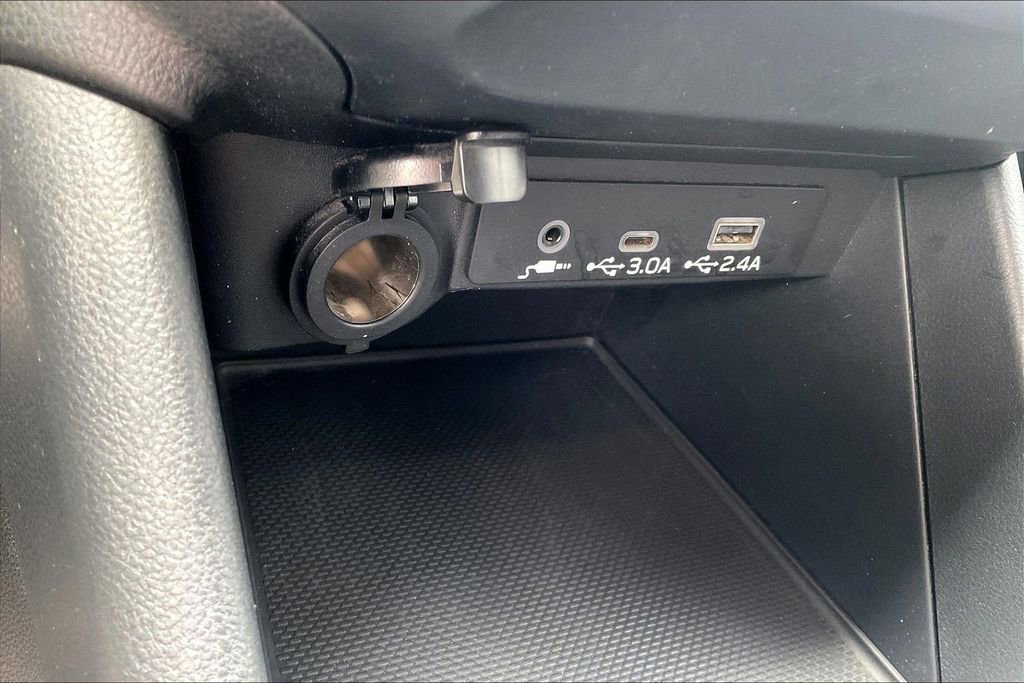 Used 2024 Subaru WRX Premium AWD/4WD image 33