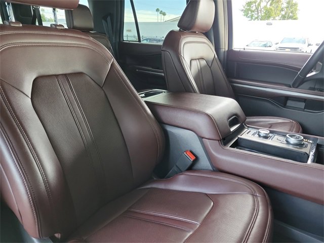 Used 2024 Ford Expedition Max Limited image 25