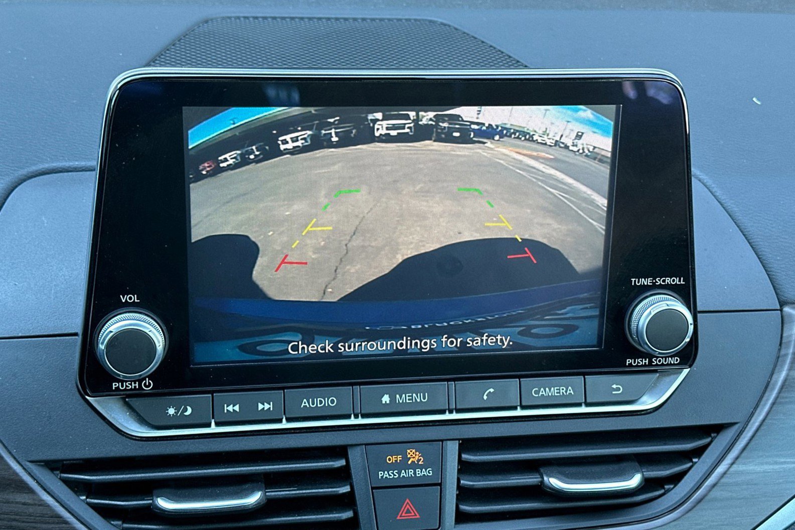 Used 2024 Nissan Altima 2.5 SV image 18