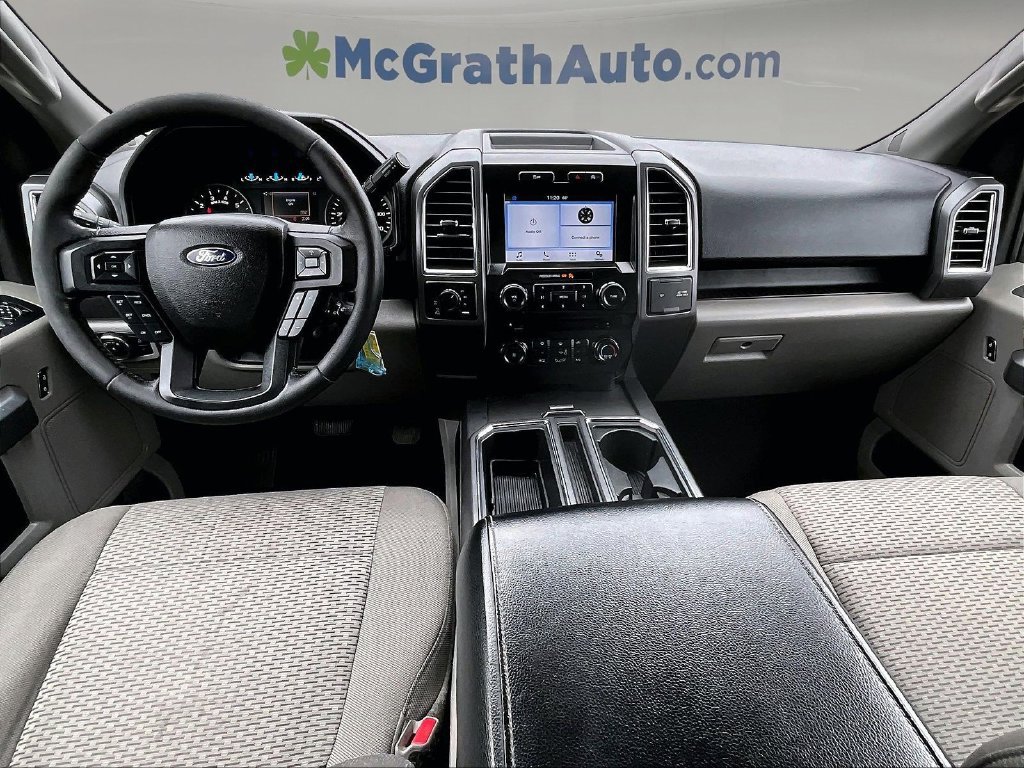 Used 2016 Ford F150 XLT w/ Equipment Group 302A Luxury AWD/4WD image 9