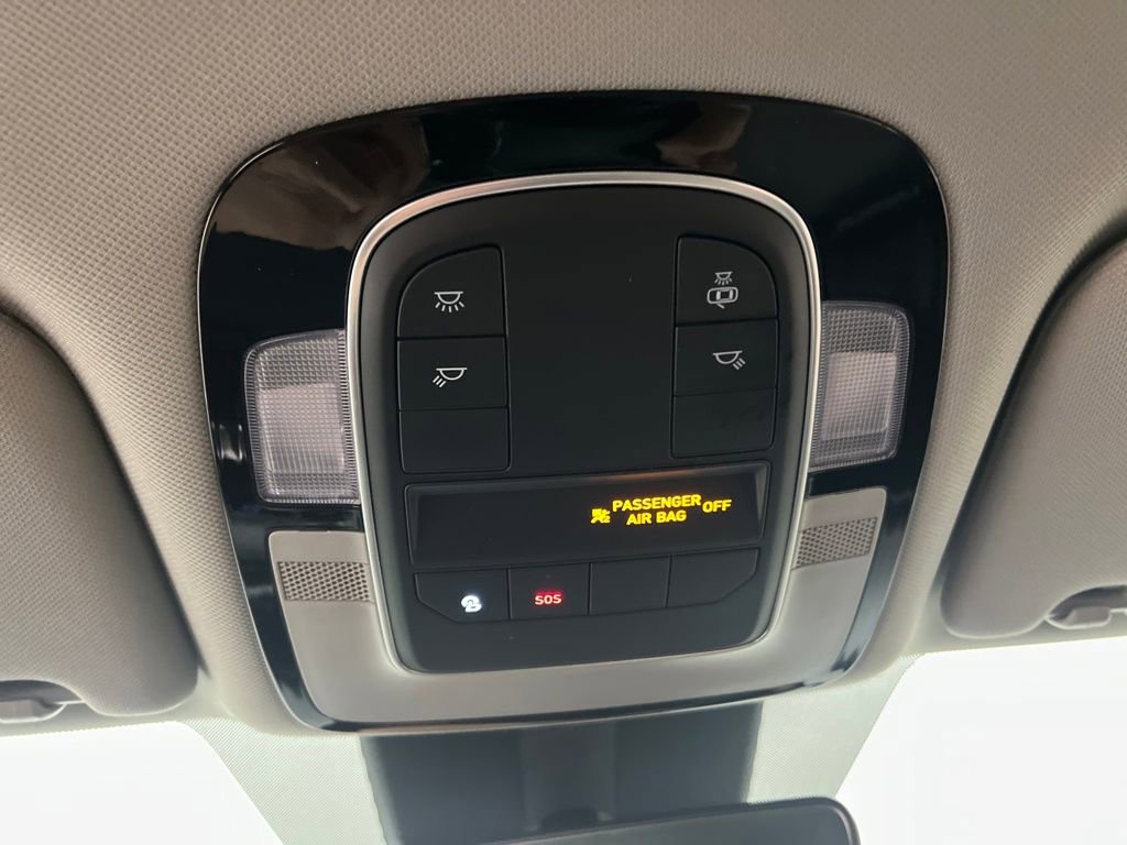 Used 2021 Hyundai Santa Fe SEL w/ Convenience Package image 23