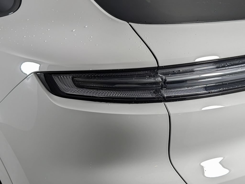 New 2026 Porsche Cayenne S AWD/4WD image 16