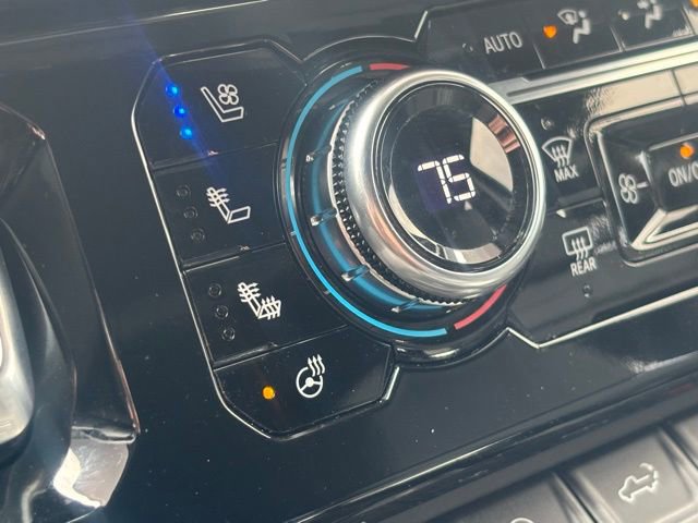 Certified 2024 GMC Sierra 1500 Denali image 30