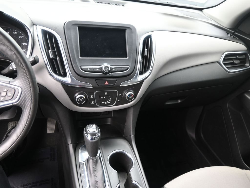 Used 2021 Chevrolet Equinox LS image 13