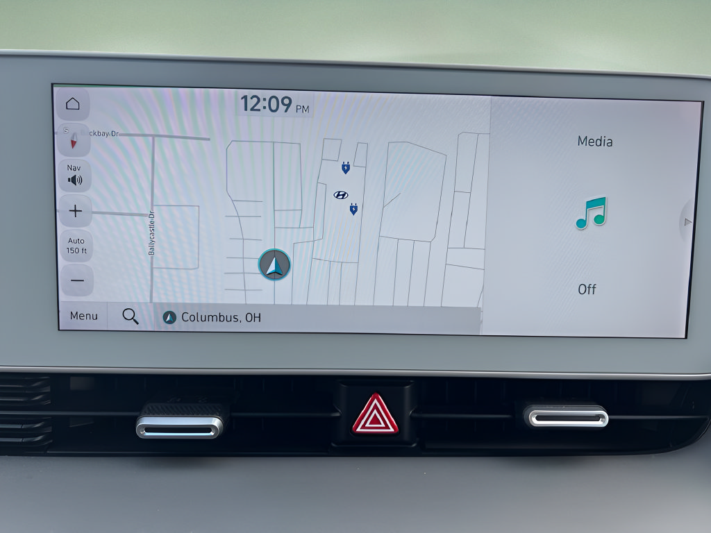Certified 2024 Hyundai Ioniq 5 SEL AWD/4WD image 30