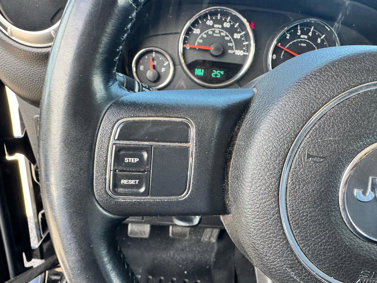 Used 2013 Jeep Wrangler Rubicon w/ PWR Convenience Group AWD/4WD image 24