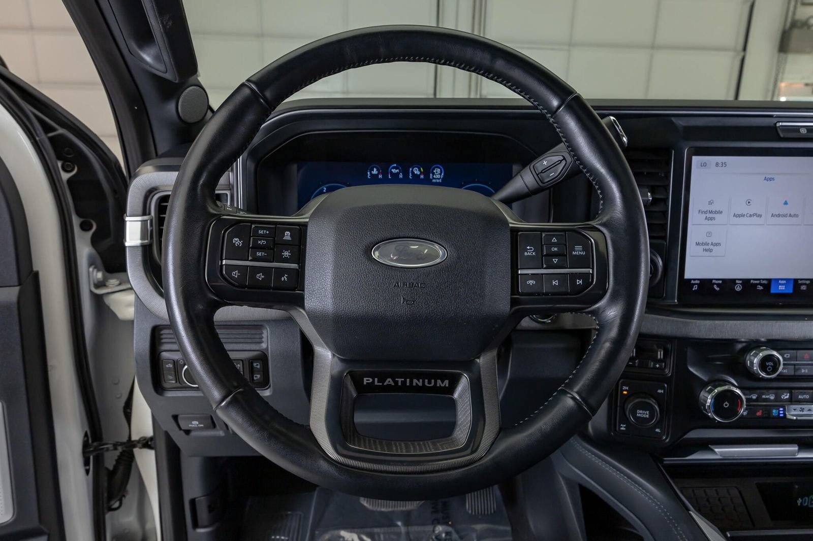 Used 2025 Ford F250 Platinum AWD/4WD image 18
