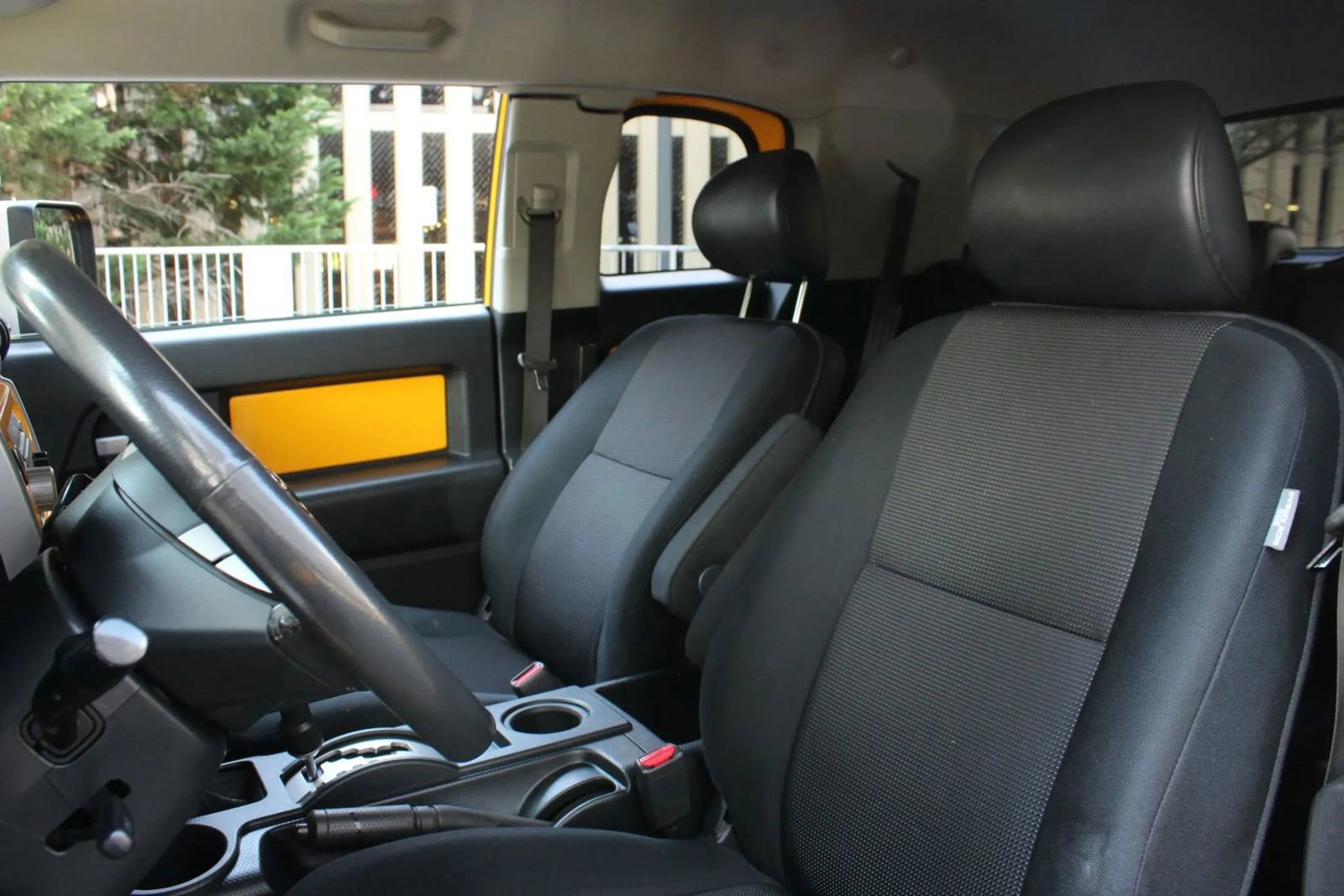 Used 2007 Toyota FJ Cruiser 4WD image 17
