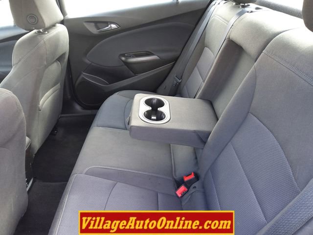 Used 2018 Chevrolet Cruze LT w/ Convenience Package image 33