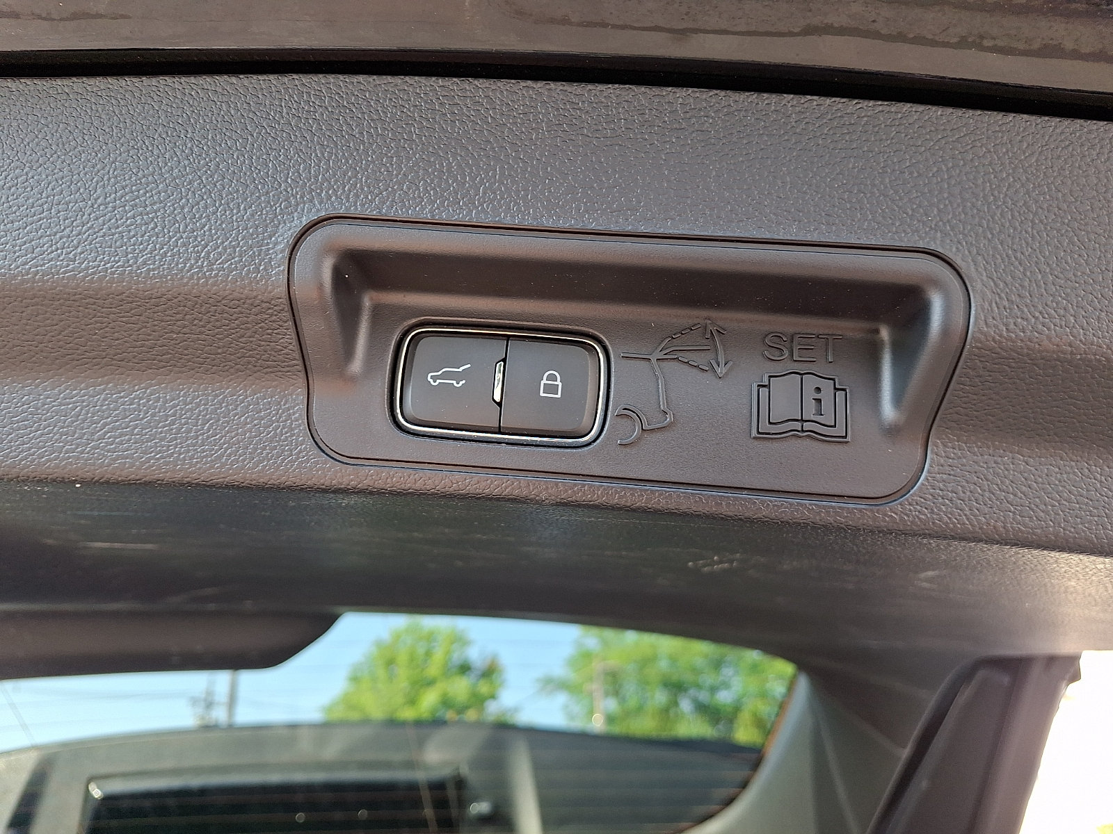 Used 2022 Ford Explorer Timberline AWD/4WD image 32