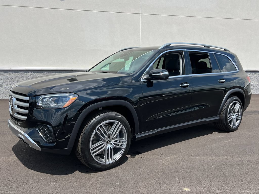 New 2026 Mercedes-Benz GLS 450 4MATIC