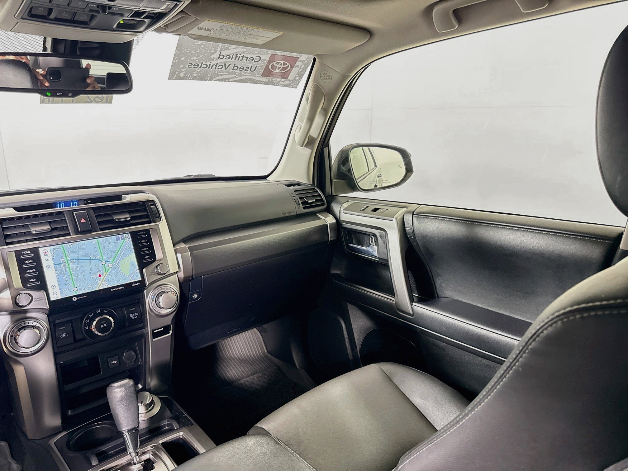 Certified 2024 Toyota 4Runner SR5 Premium w/ Moonroof Package AWD/4WD image 23